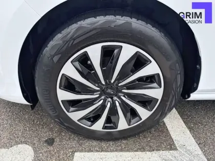 Photo 12 Ford Fiesta  1.0 EcoBoost 125 ch S&S mHEV Powershift