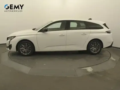 Photo 18 Peugeot 308  SW PureTech 110ch S&S BVM6