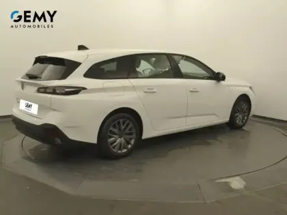 Photo 17 Peugeot 308  SW PureTech 110ch S&S BVM6