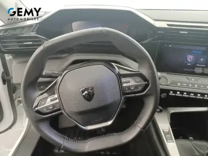 Photo 12 Peugeot 308  SW PureTech 110ch S&S BVM6