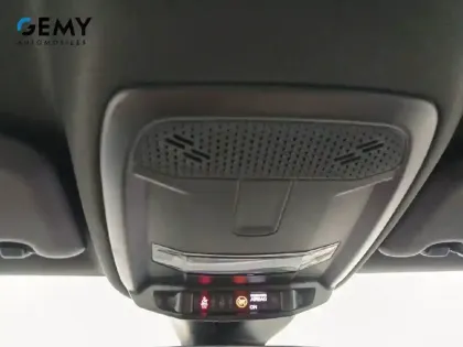 Photo 60 Peugeot 208  PureTech 100 S&S BVM6