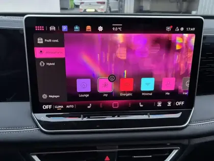 Photo 21 Volkswagen Tiguan  1.5 eHybrid 204ch DSG6