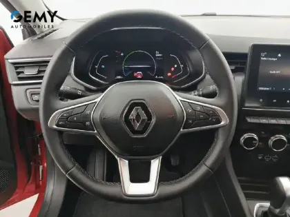 Photo 77 Renault Clio  E-Tech 140