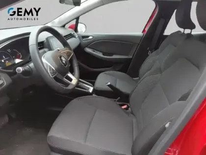 Photo 8 Renault Clio  E-Tech 140