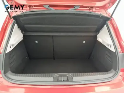 Photo 46 Renault Clio  E-Tech 140