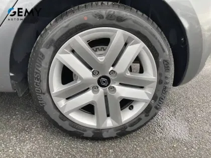 Photo 26 Renault Clio  Blue dCi 100 ch GSR2