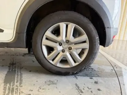 Photo 30 Dacia Sandero  TCe 90 - 22