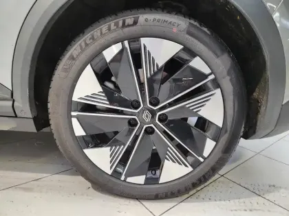 Photo 7 Renault Scenic  E-Tech electrique 220 ch grande autonomie