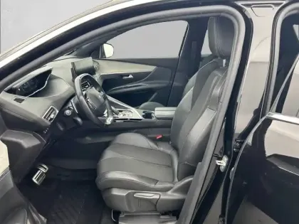 Photo 10 Peugeot 3008  Hybrid 225 e-EAT8