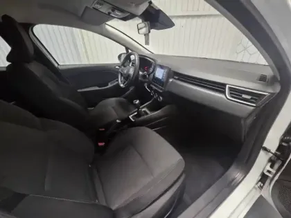 Photo 51 Renault Clio Gén. V (BJA) Ph1 Business 5