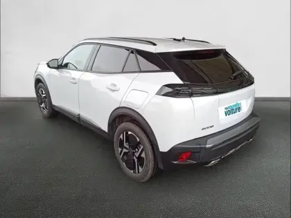 Photo 6 Peugeot 2008  PureTech 130 S&S EAT8