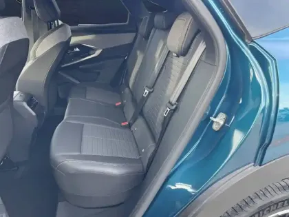 Photo 14 Peugeot 3008  Hybrid 136 e-DCS6