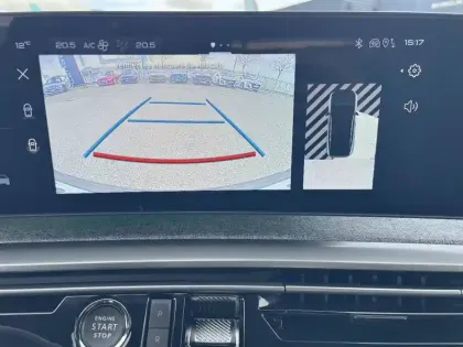 Photo 52 Peugeot 3008  Hybrid 136 e-DCS6