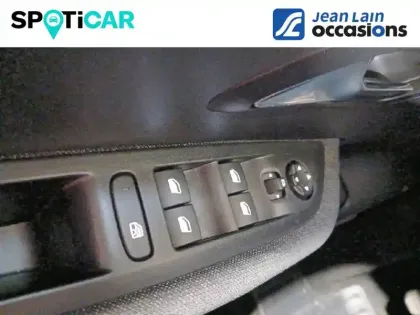 Photo 57 Peugeot 208  100 S&S BVM6