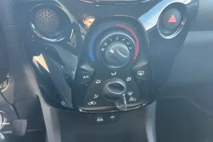 Photo 15 Peugeot 108  VTi 72ch S&S BVM5