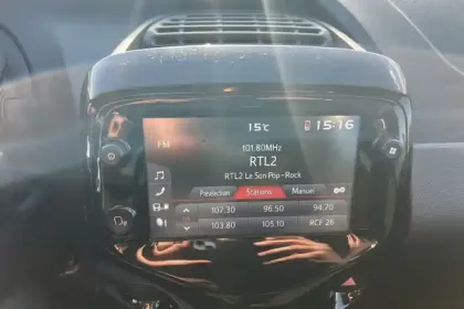 Photo 16 Peugeot 108  VTi 72ch S&S BVM5