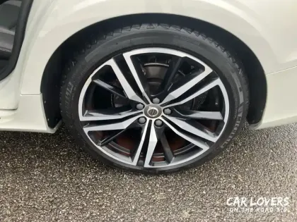 Photo 7 Volvo V60  B3 163 ch Geartronic 8