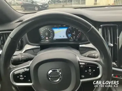 Photo 10 Volvo V60  B3 163 ch Geartronic 8