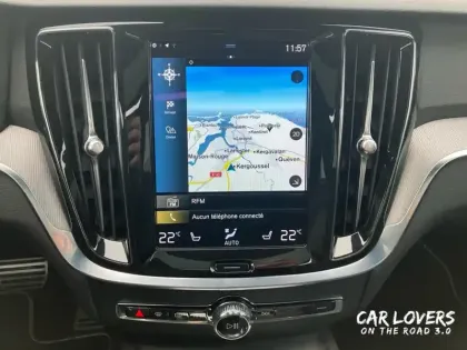 Photo 11 Volvo V60  B3 163 ch Geartronic 8