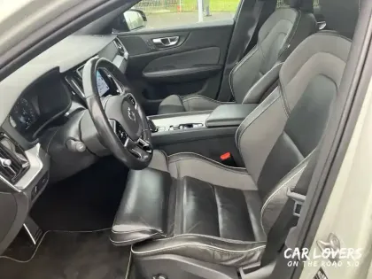 Photo 9 Volvo V60  B3 163 ch Geartronic 8