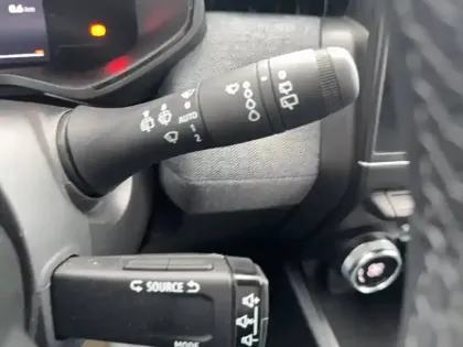 Photo 48 Renault Clio  Eco-G 100 GSR2