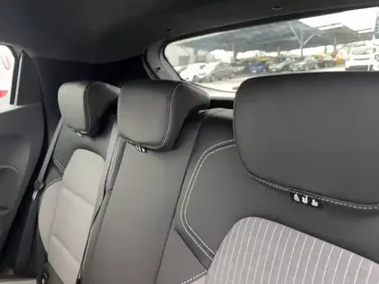 Photo 26 Renault Clio  Eco-G 100 GSR2