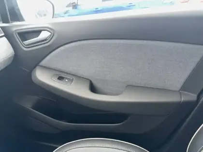 Photo 33 Renault Clio  Eco-G 100 GSR2