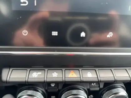 Photo 40 Renault Clio  Eco-G 100 GSR2