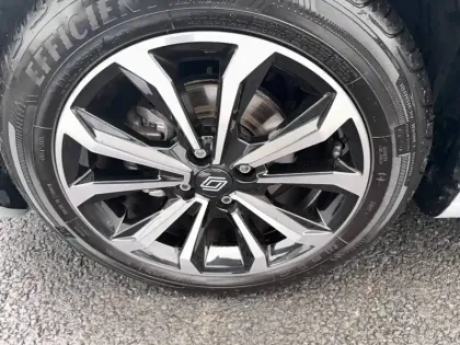 Photo 8 Renault Clio  Eco-G 100 GSR2