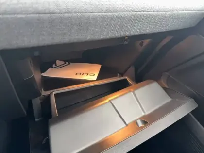 Photo 32 Renault Clio  Eco-G 100 GSR2