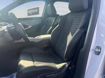 Photo 24 Peugeot 3008 Gén. III Ph1 GT 5