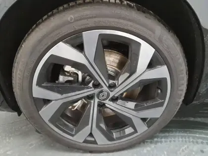 Photo 16 Renault Espace  E-Tech full hybrid 200 GSR2