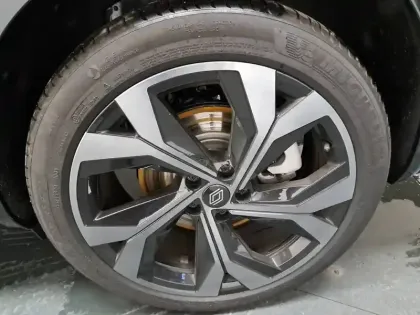 Photo 17 Renault Espace  E-Tech full hybrid 200 GSR2