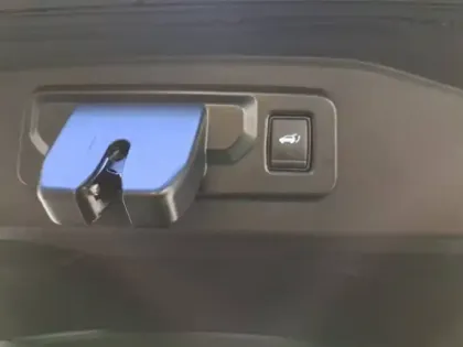 Photo 20 Renault Espace  E-Tech full hybrid 200 GSR2