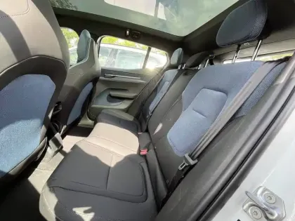 Photo 14 Volvo Ex30  Single Extended Range 272 ch 1EDT