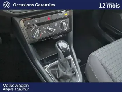 Photo 13 Volkswagen T-cross  1.0 TSI 110 Start/Stop DSG7