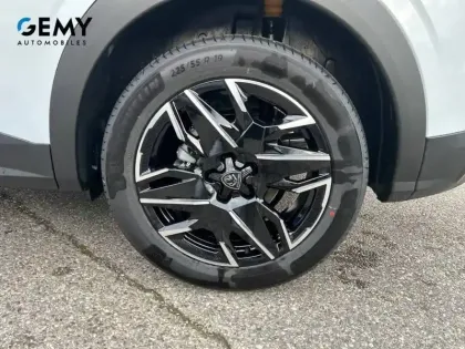 Photo 48 Peugeot 3008  Hybrid 145 e-DCS6