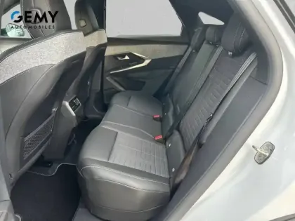 Photo 28 Peugeot 3008  Hybrid 145 e-DCS6