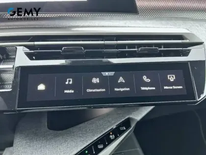 Photo 34 Peugeot 3008  Hybrid 145 e-DCS6