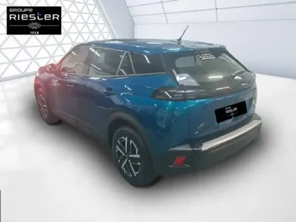 Photo 6 Peugeot 2008  Electrique 50 kWh 136 ch