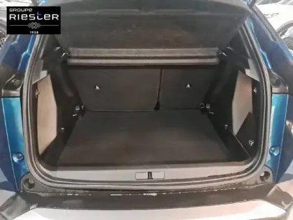 Photo 5 Peugeot 2008  Electrique 50 kWh 136 ch