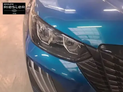 Photo 15 Peugeot 2008  Electrique 50 kWh 136 ch