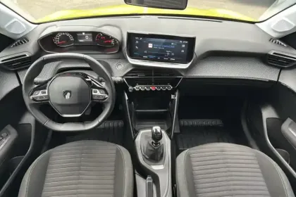 Photo 73 Peugeot 208  PureTech 100 S&S BVM6