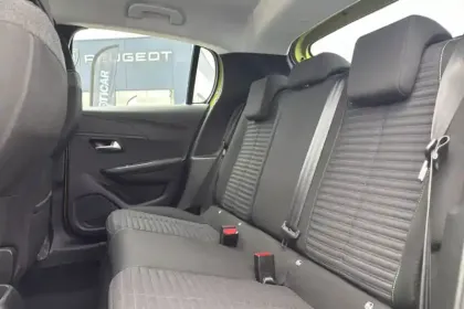 Photo 14 Peugeot 208  PureTech 100 S&S BVM6