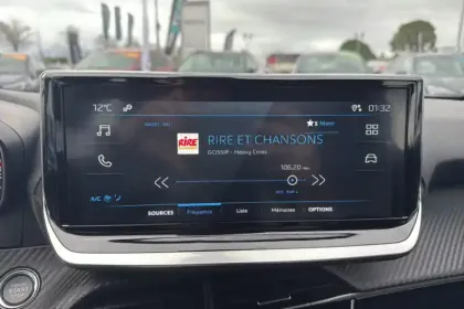 Photo 47 Peugeot 208 Gén. II Ph2 Active 5