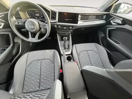 Photo 14 Audi A1  Sportback 30 TFSI 110 ch S tronic 7