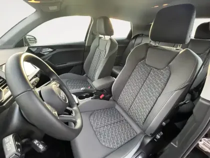 Photo 9 Audi A1  Sportback 30 TFSI 110 ch S tronic 7