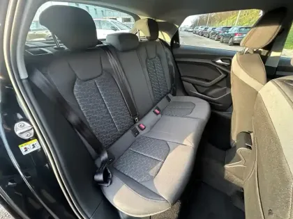 Photo 15 Audi A1  Sportback 30 TFSI 110 ch S tronic 7