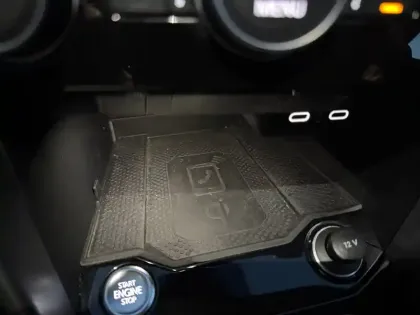 Photo 43 Volkswagen T-roc  1.0 TSI 110 Start/Stop BVM6