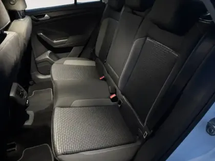 Photo 13 Volkswagen T-roc  1.0 TSI 110 Start/Stop BVM6